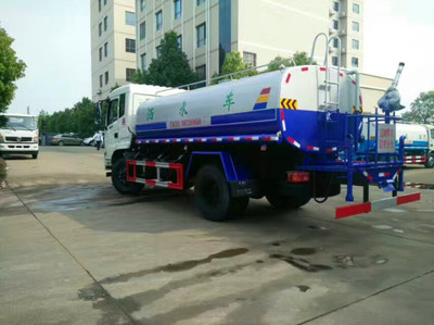 东风153洒水车 大型多利能绿化喷洒车的卓越之选——湖北程力专业制造解析